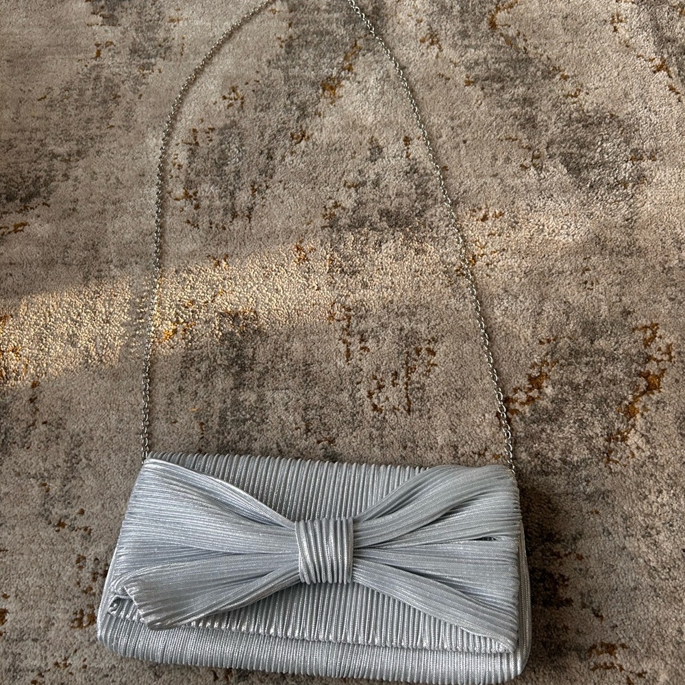 Silver Shoulder Bag with Bow Detail and Chain Strap